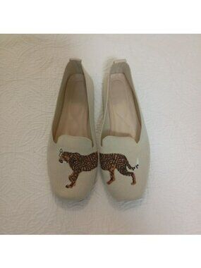 Flats Animal Print Loafers Beige Slip-On Womens Shoes Size 38 (7.5)